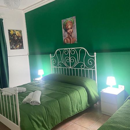 Casa Vacanze Paola Порт-Эмпедокле Экстерьер фото